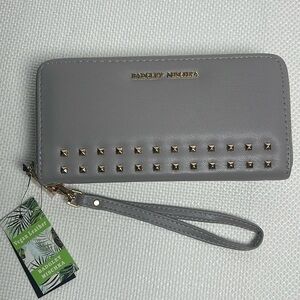 NWT Badgley Mischka Gray Studded Clutch Wristlet Gold Tone Hardware Zip Closure